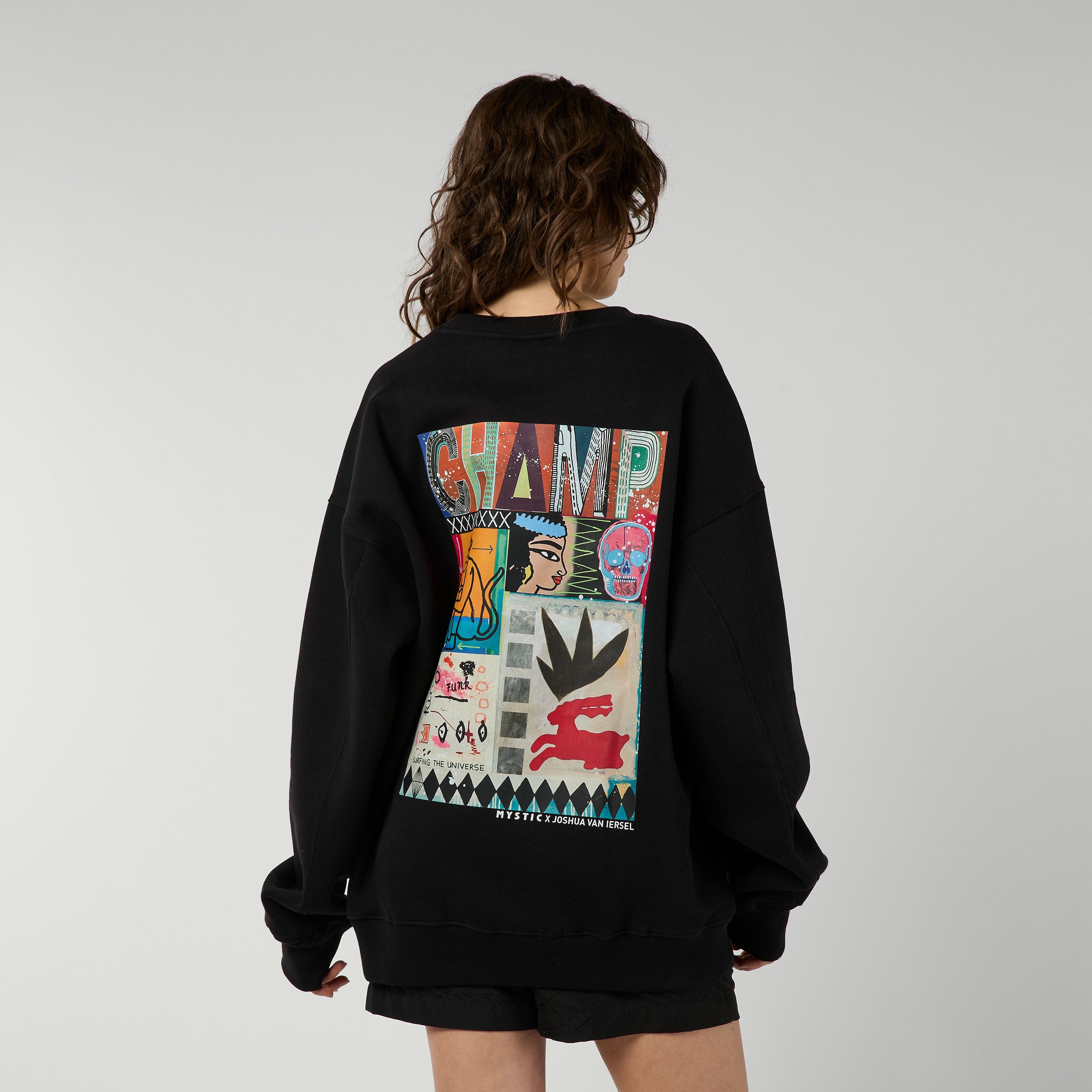 Mystic Funk sweat col rond noir coton