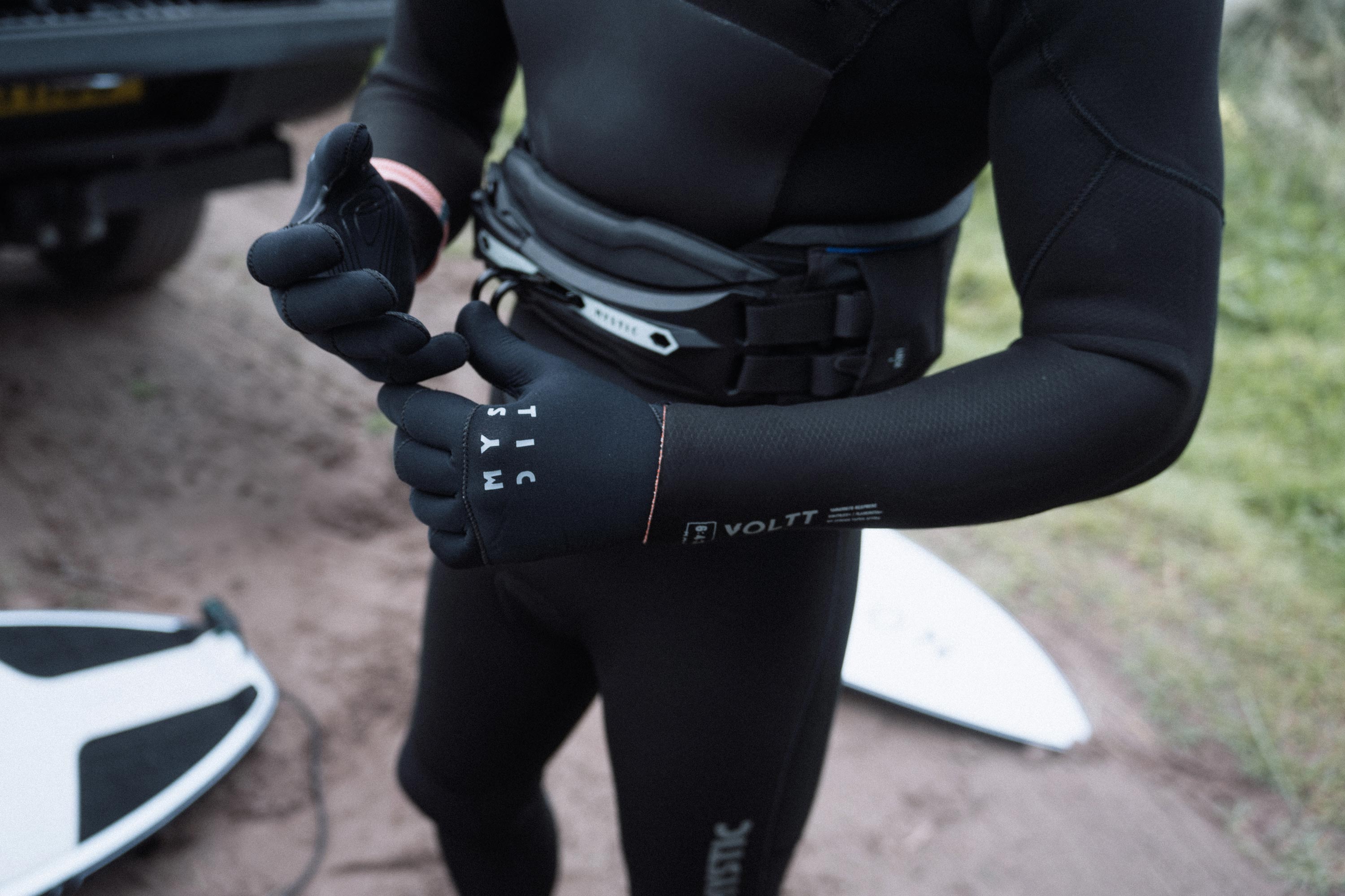 Mystic Roam 3mm gants néoprène noirs préformés