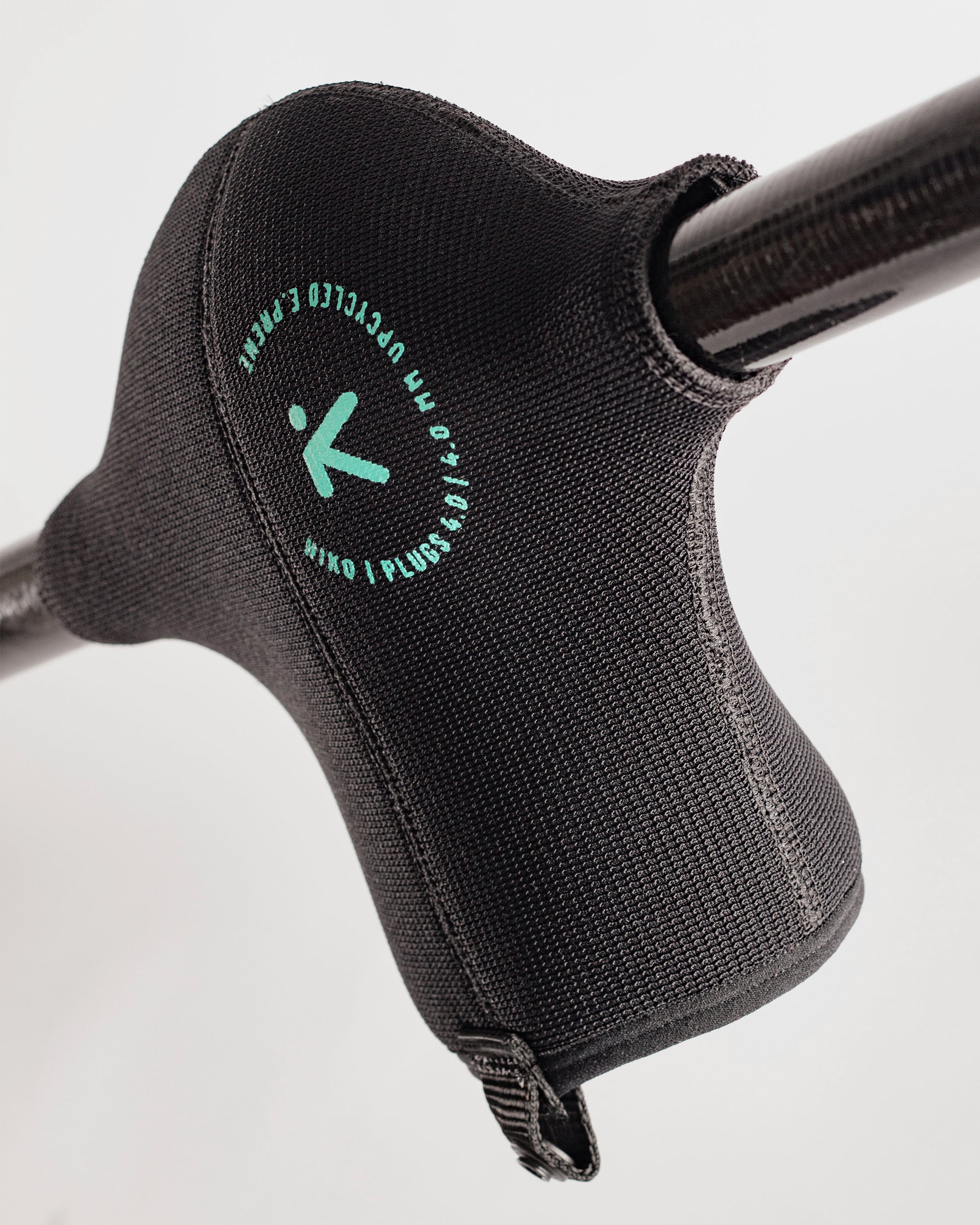 HIKO PLUGS 4.0 moufles pagaie noires 4 mm