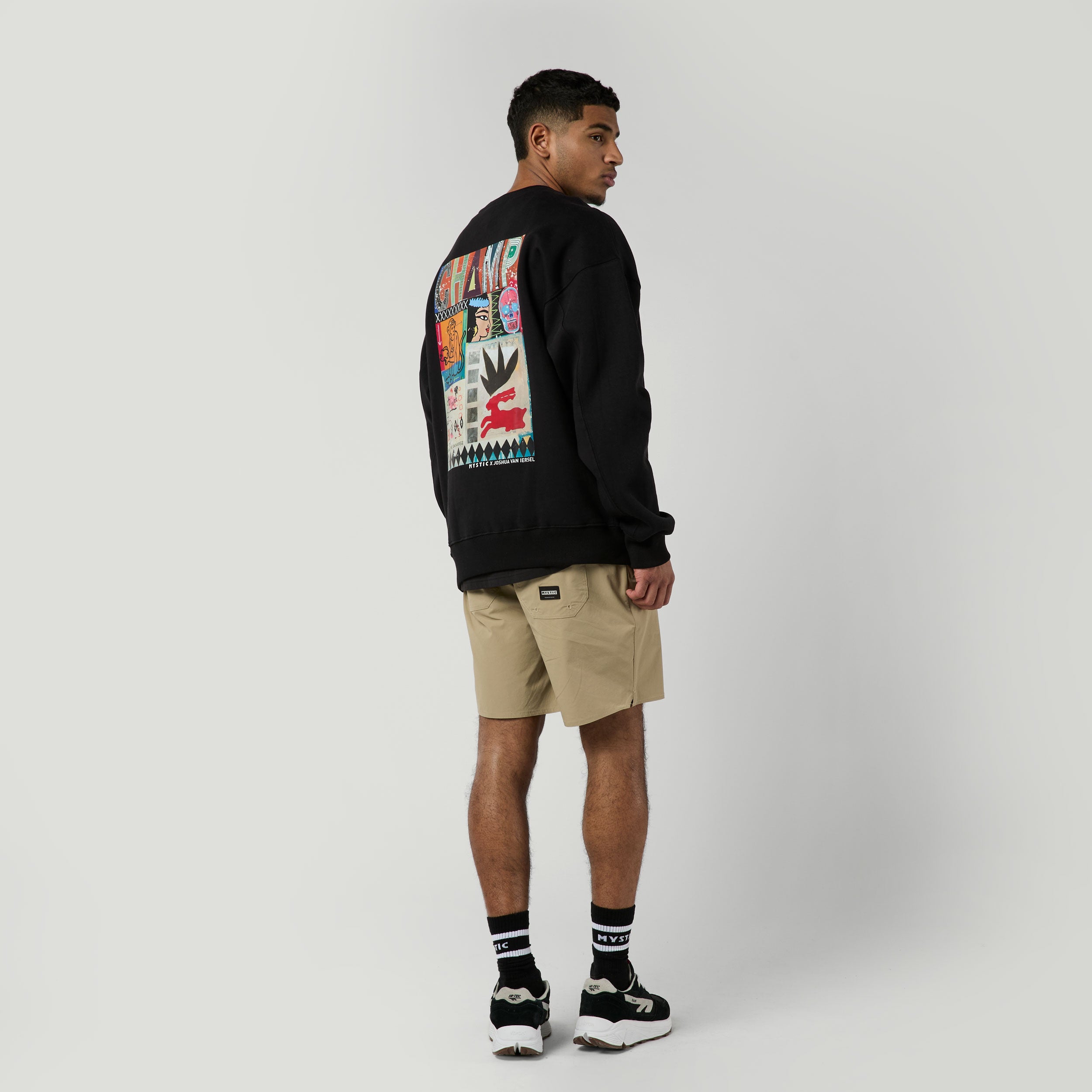 Mystic Funk sweat col rond noir coton