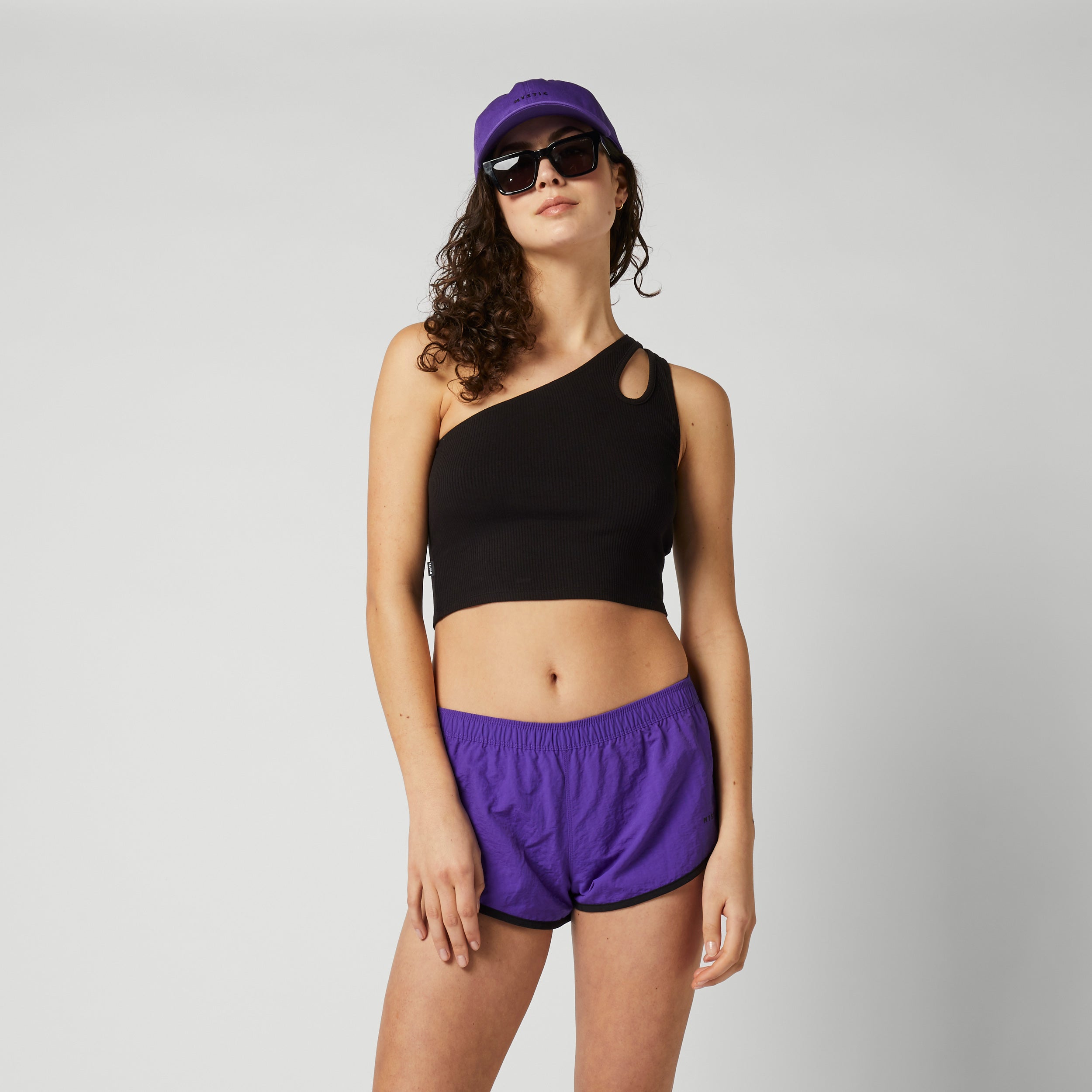 Mystic Evoke top femme asymétrique noir côtelé