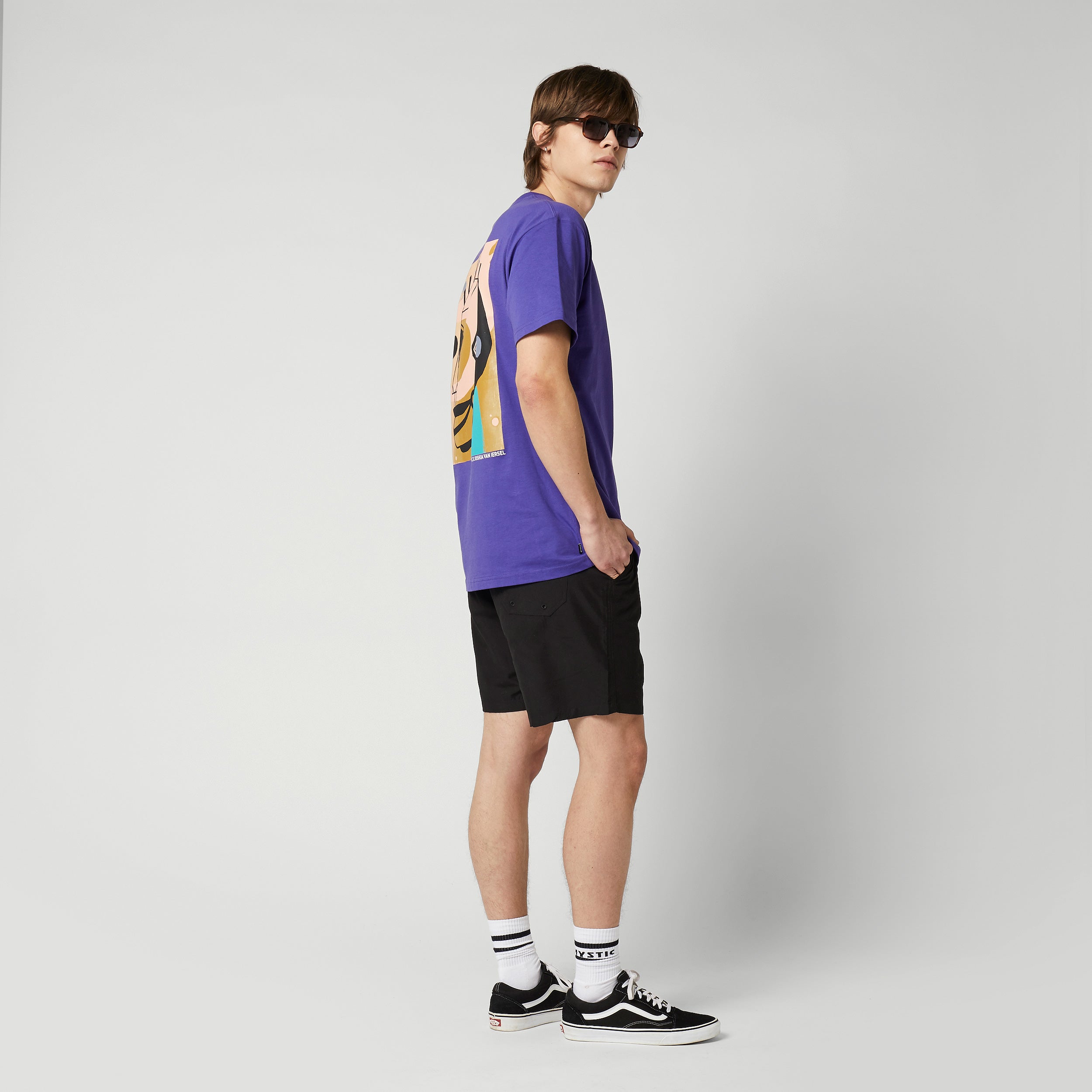 Mystic Joshua Tee t-shirt coton bio noir coupe relax