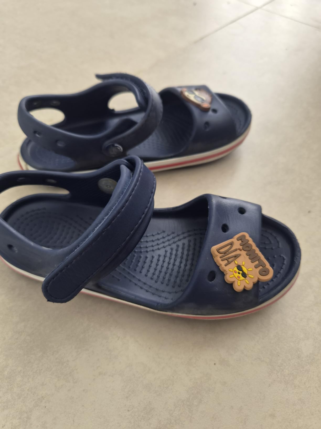 AQUASTIC Sandi Jr sandales enfant EVA séchage rapide