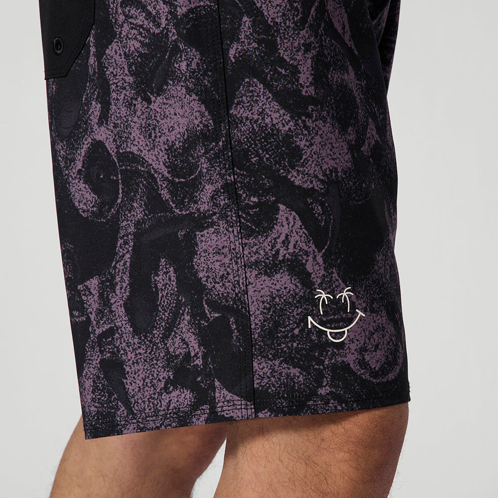 Mystic The Daily Living boardshort Rosewood stretch 4 directions