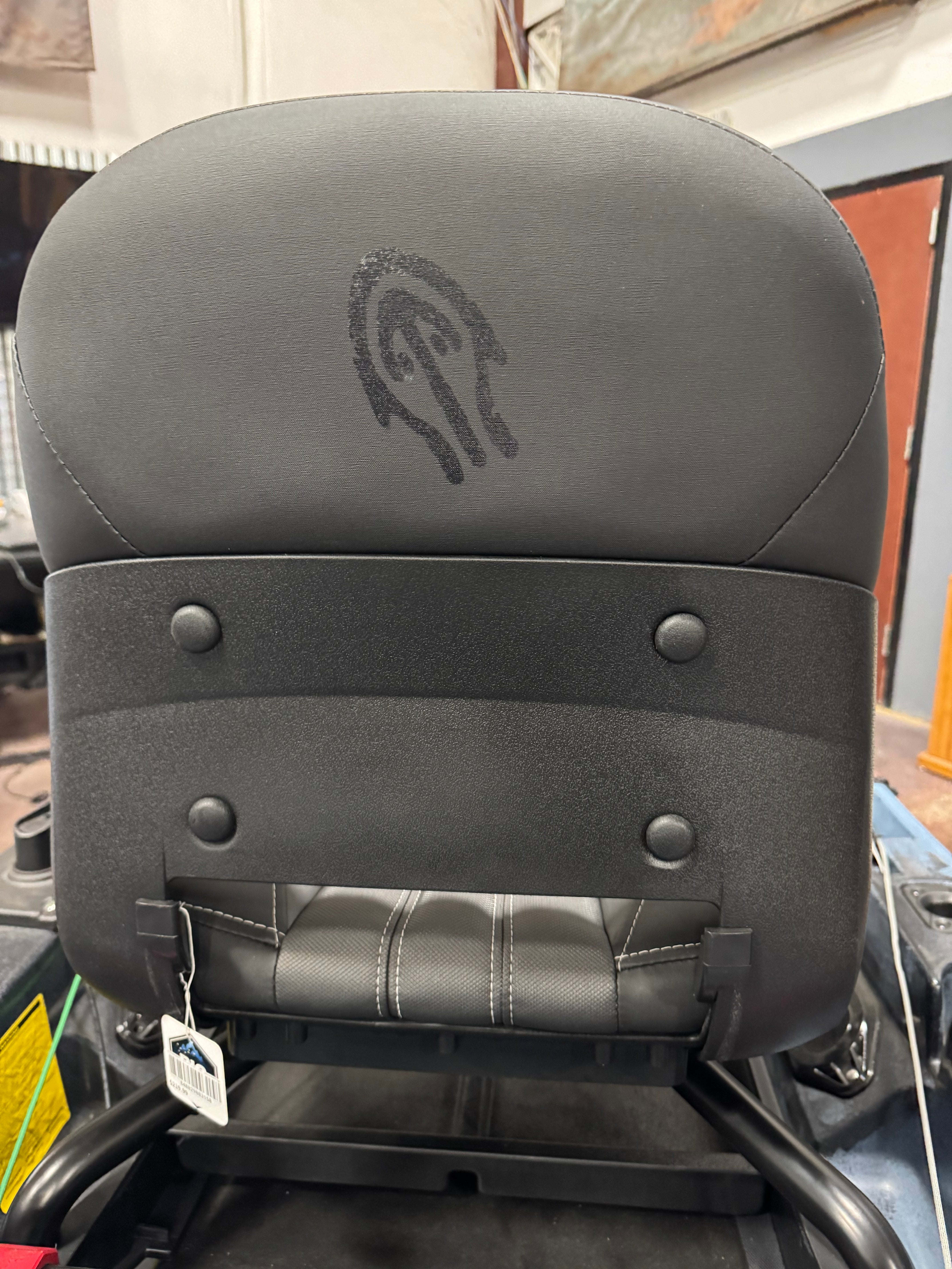 Native Watercraft Tempress ProBax siège bas noir carbone
