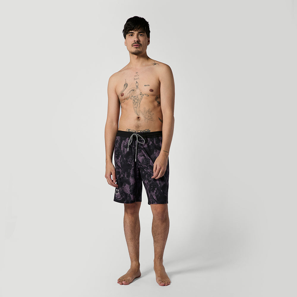 Mystic The Daily Living boardshort Rosewood stretch 4 directions